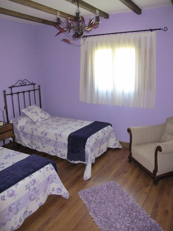Albergue San Pelayo Villarente Quarto foto